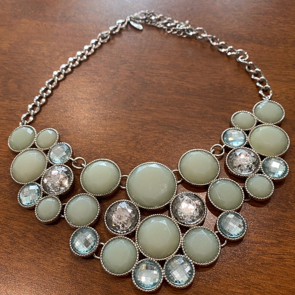 Sage green necklace set